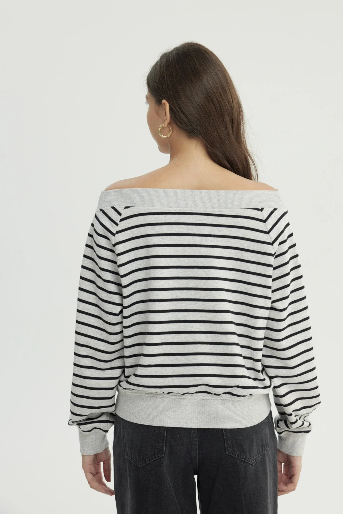 Polerón Mujer Oversize Negro - Image 3