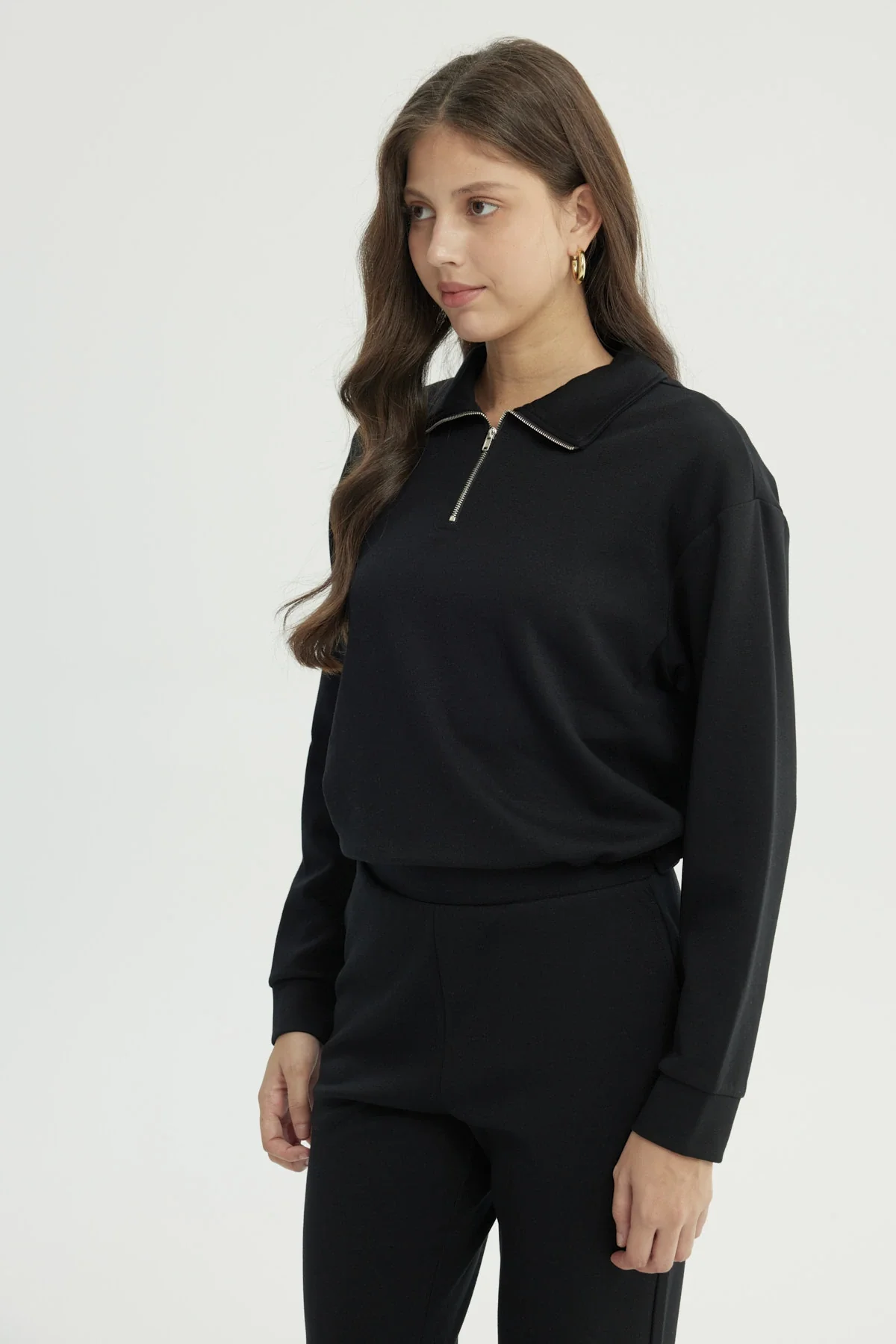 Polerón Mujer Regular Negro - Image 2