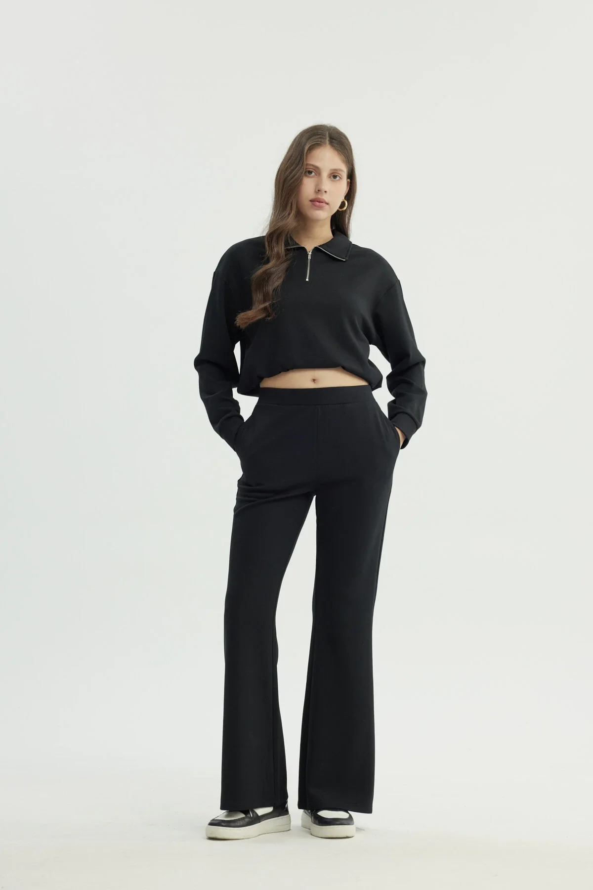 Polerón Mujer Regular Negro - Image 4