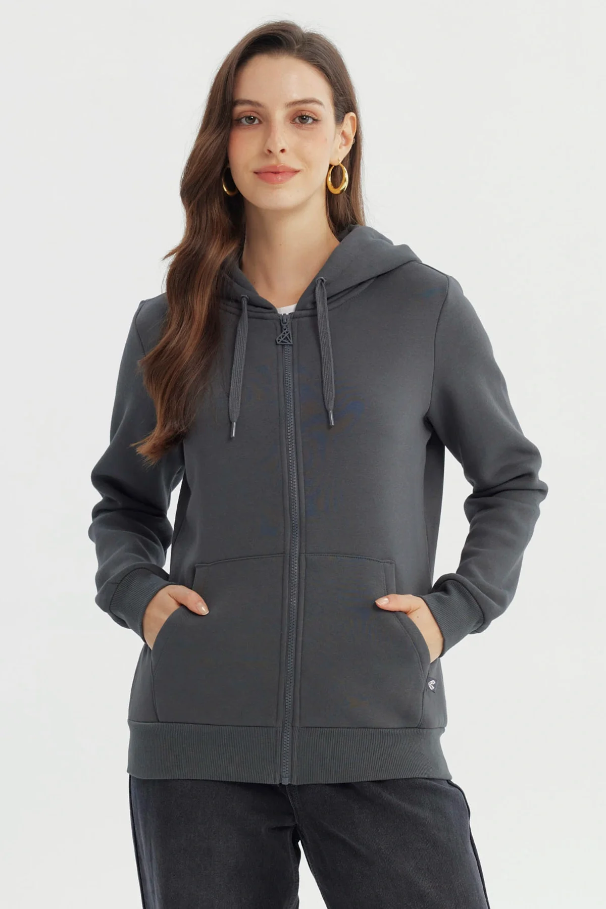 Polerón Mujer Slim Gris Oscuro