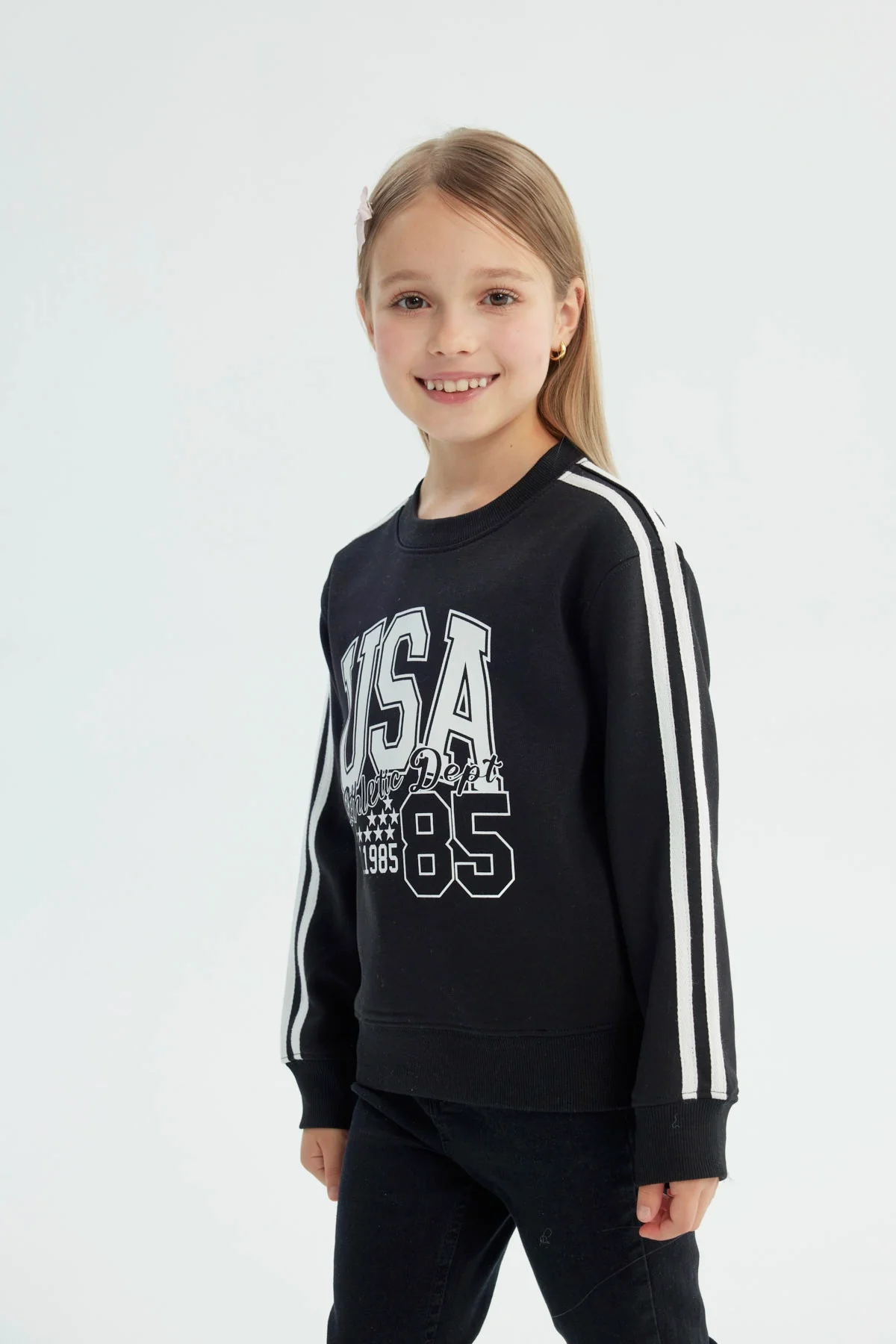 Polerón Niña Classic Negro - Image 2