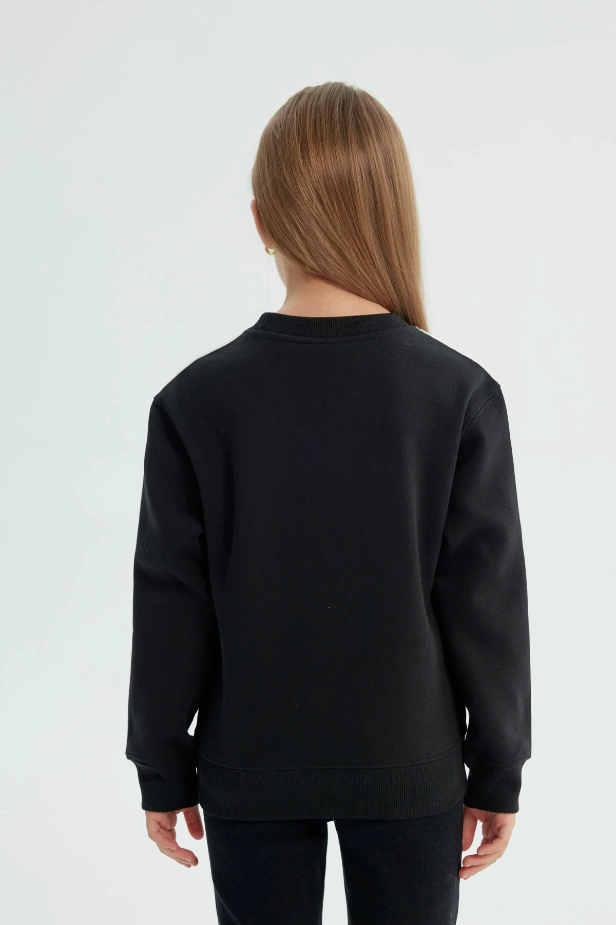 Polerón Niña Classic Negro - Image 3