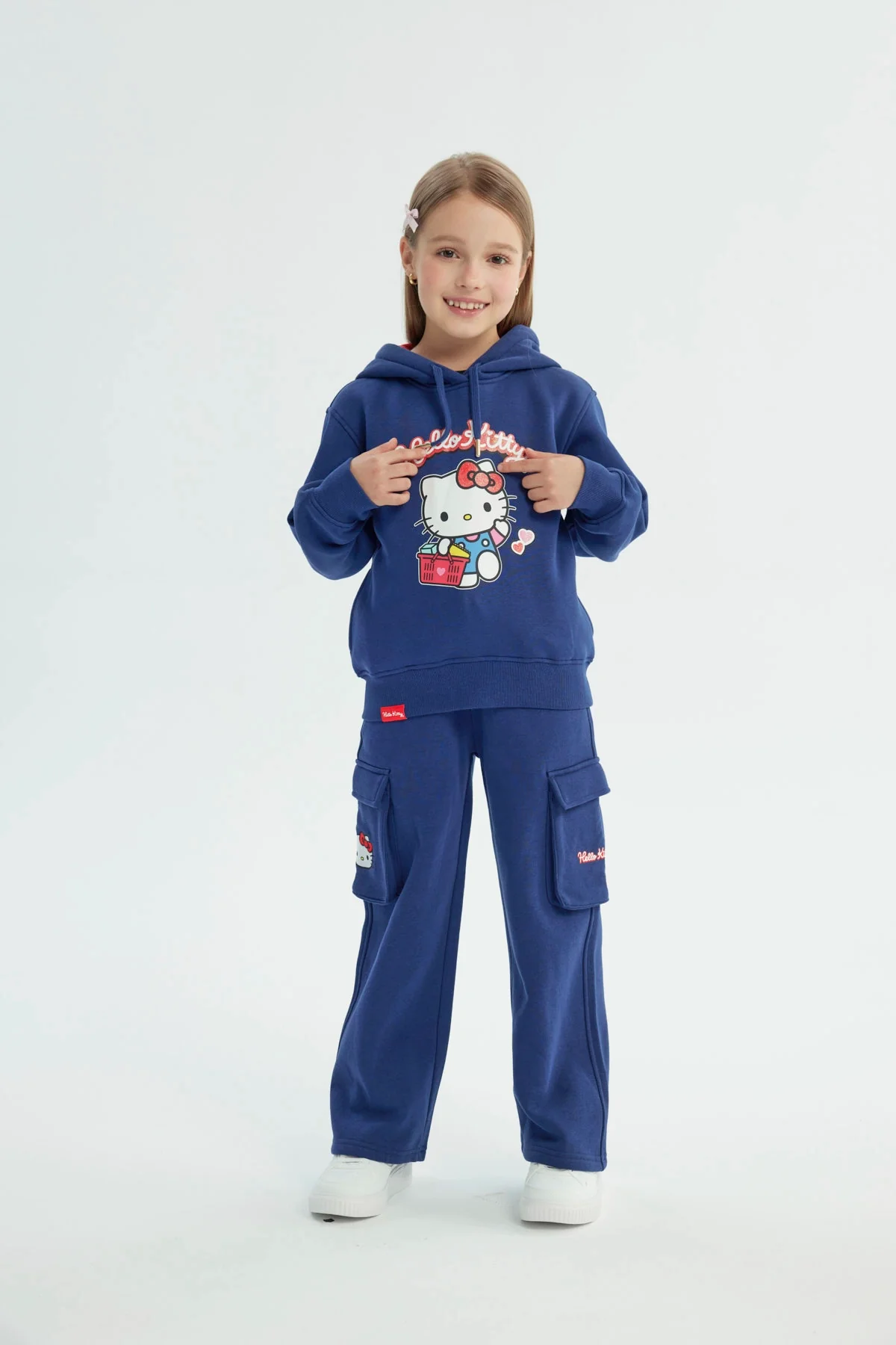 Polerón Niña Hello Kitty Azul Marino - Image 4
