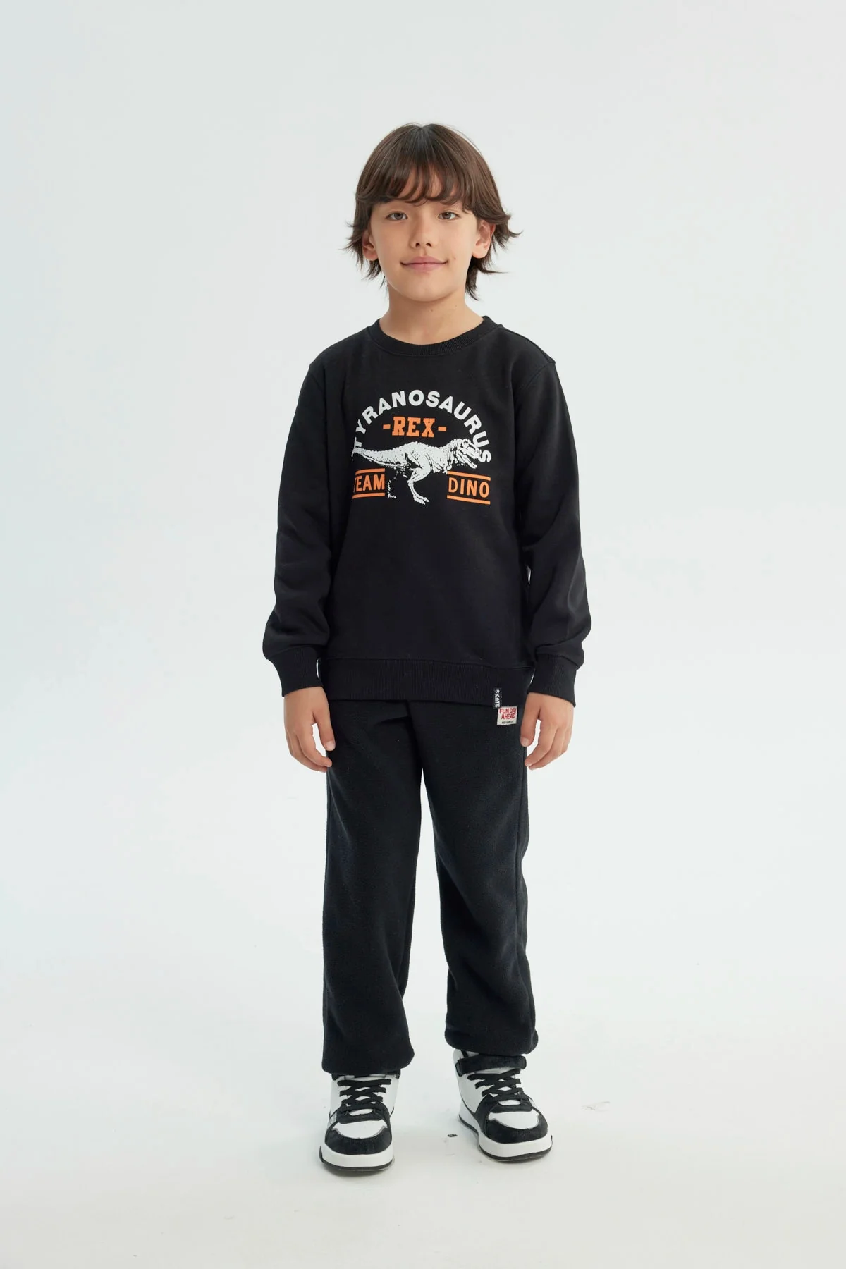Polerón Niño Slim Negro - Image 4