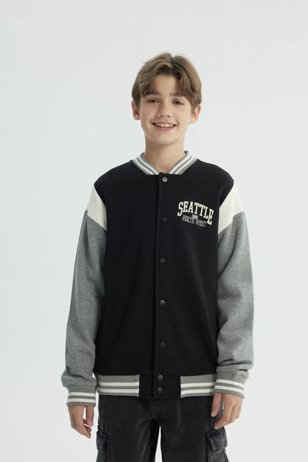 Polerón Niño Slim Negro