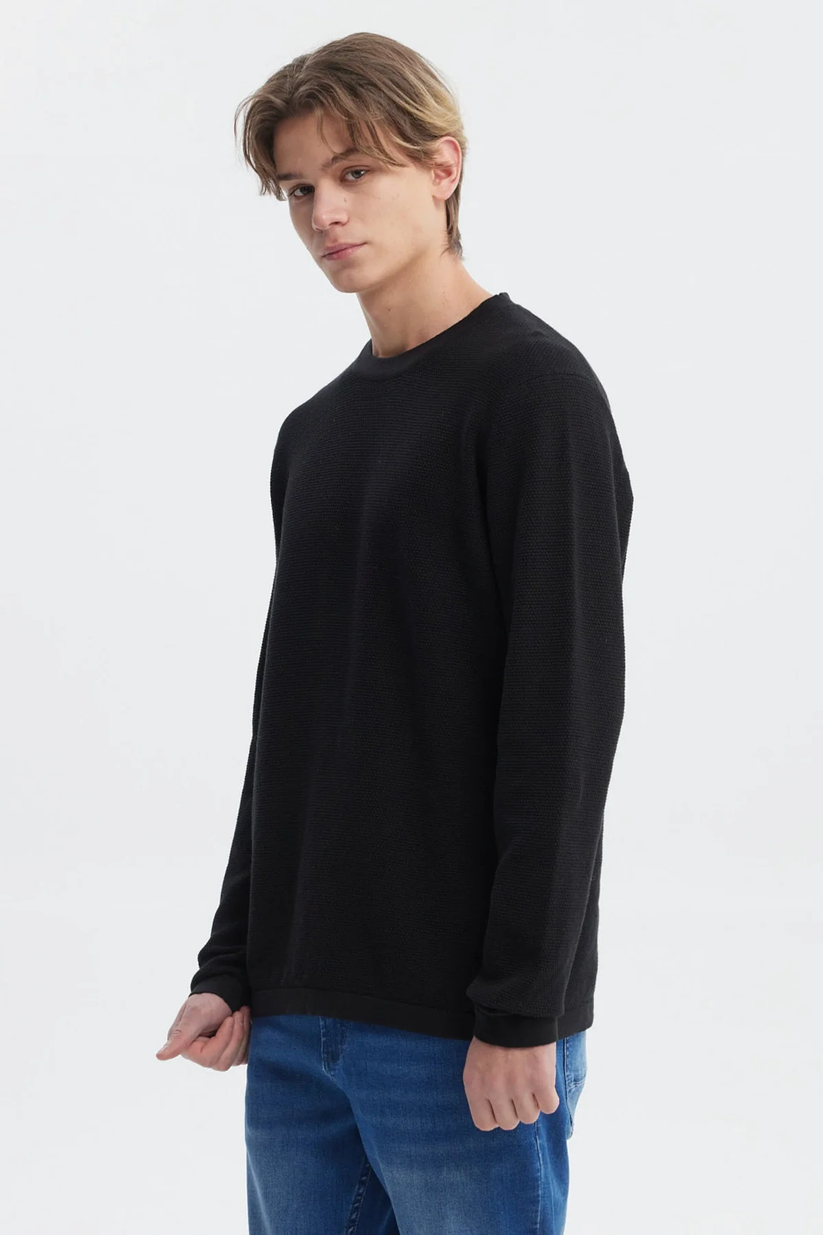 Sweater Hombre Slim Juvenil Negro - Image 2