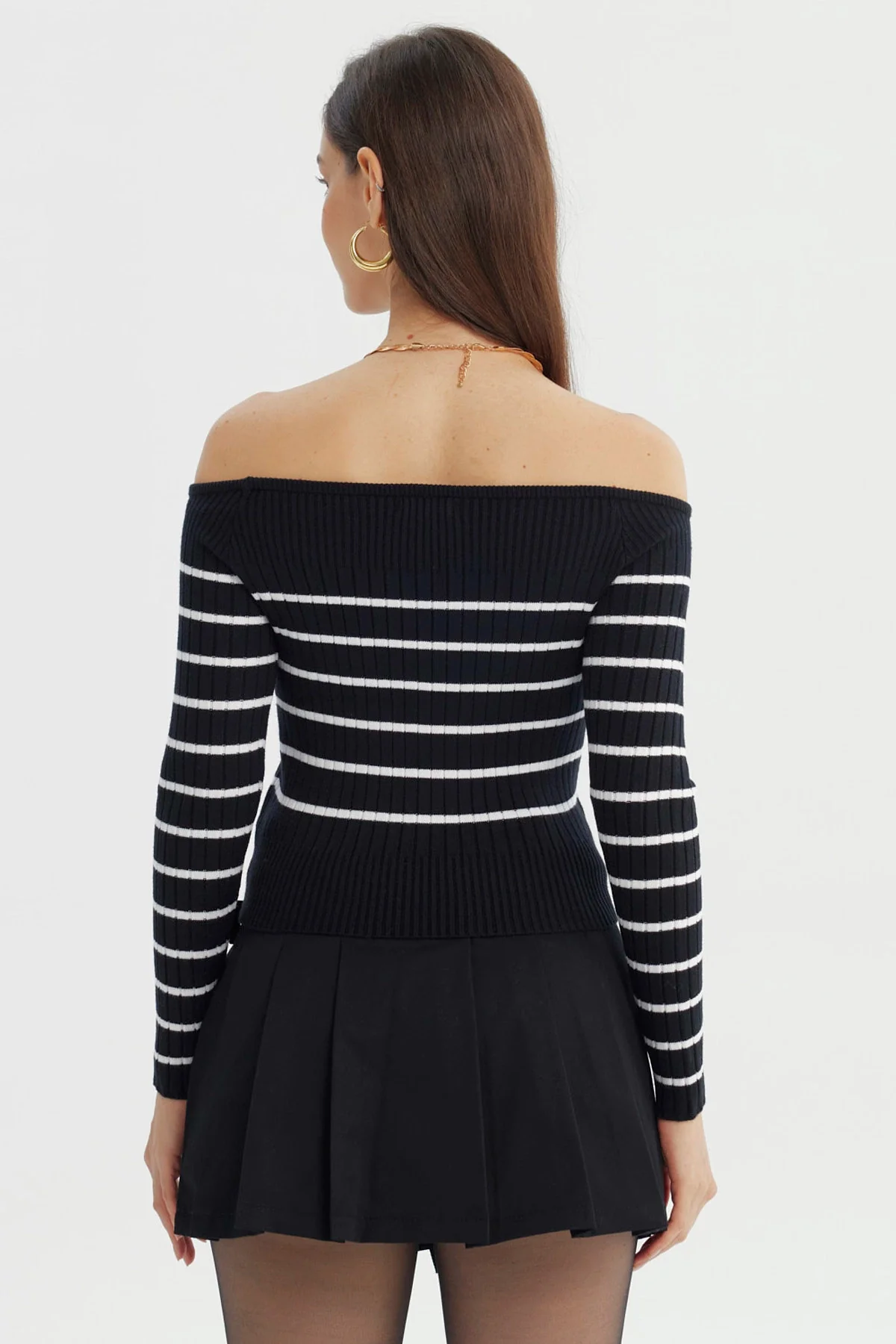 Sweater Mujer Ajustado Negro - Image 3