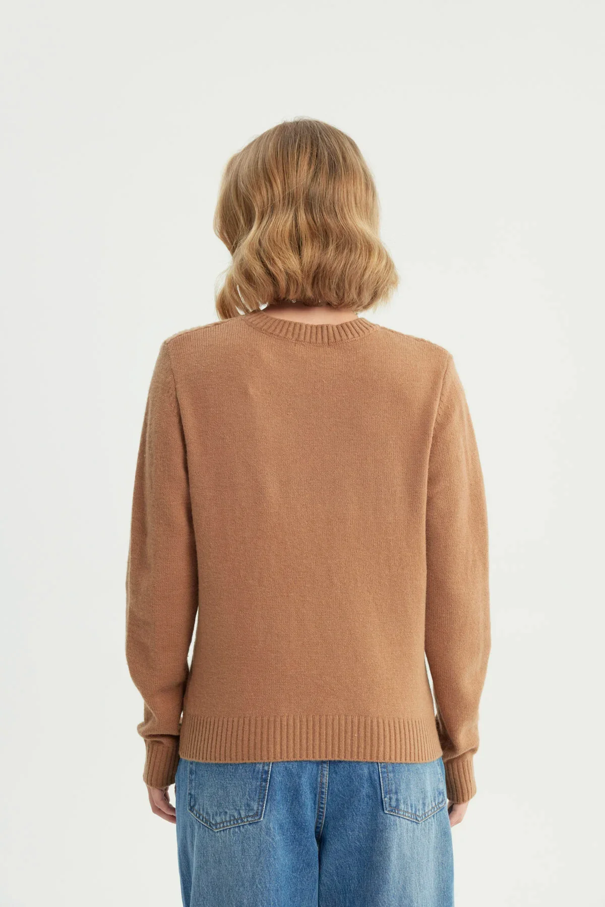 Sweater Mujer Classic Camel - Image 3