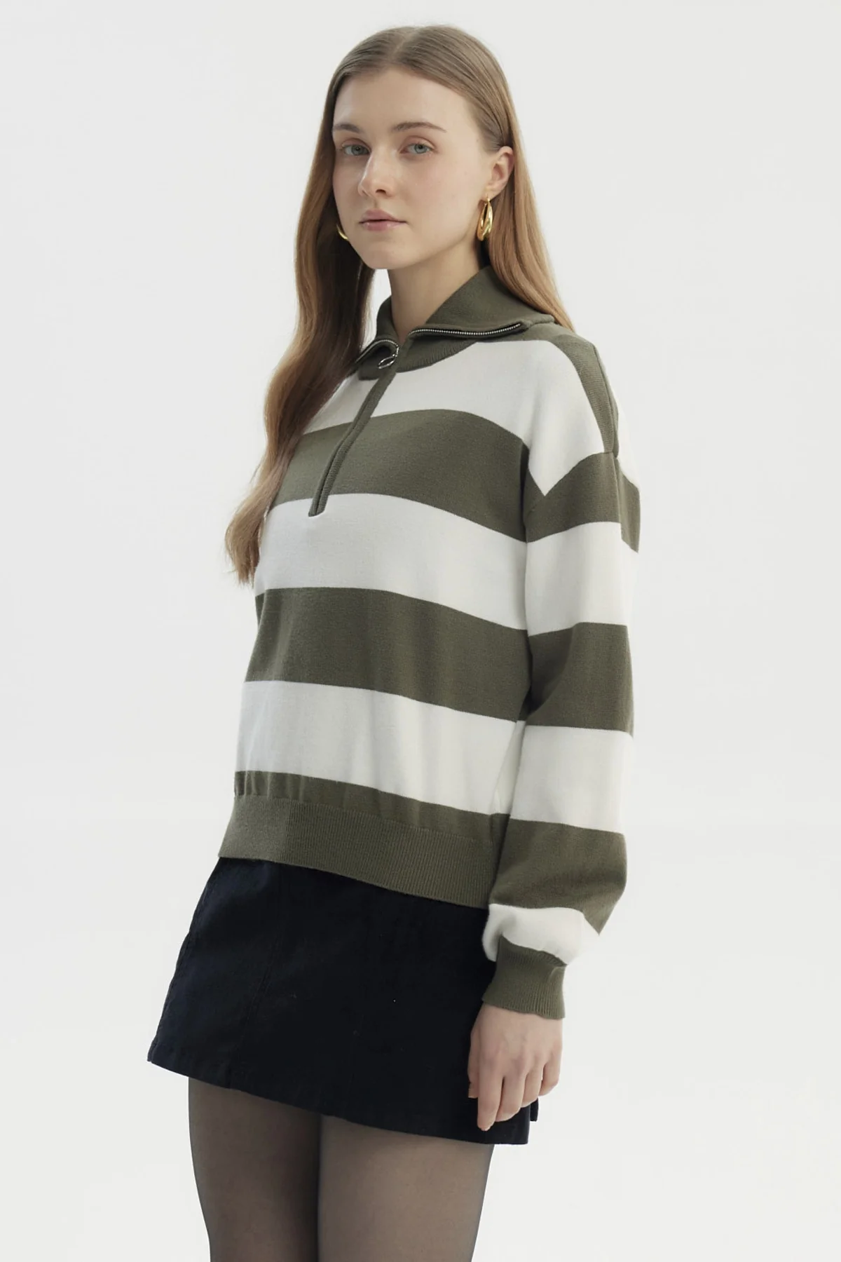 Sweater Mujer Juvenil Verde Militar - Image 2