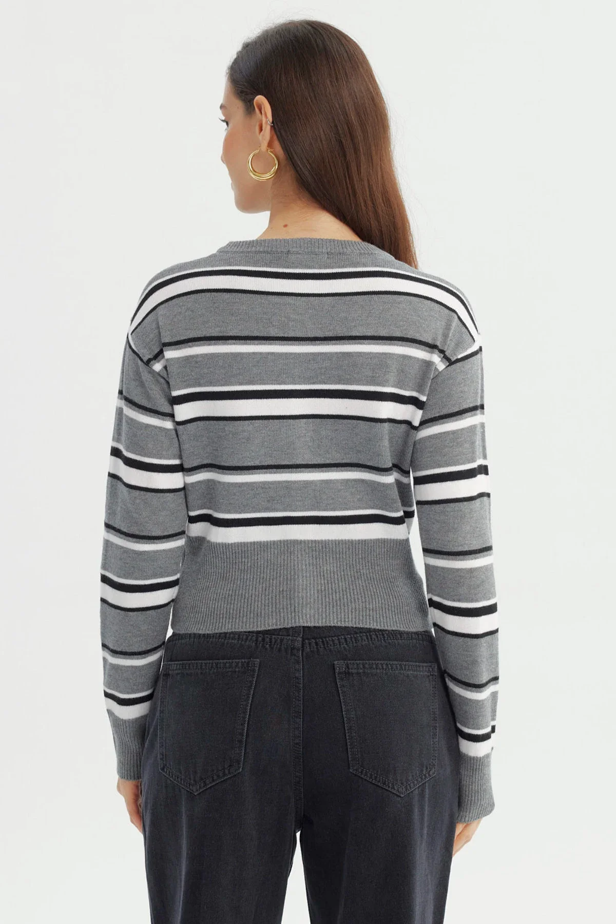 Sweater Mujer Regular Gris - Image 3