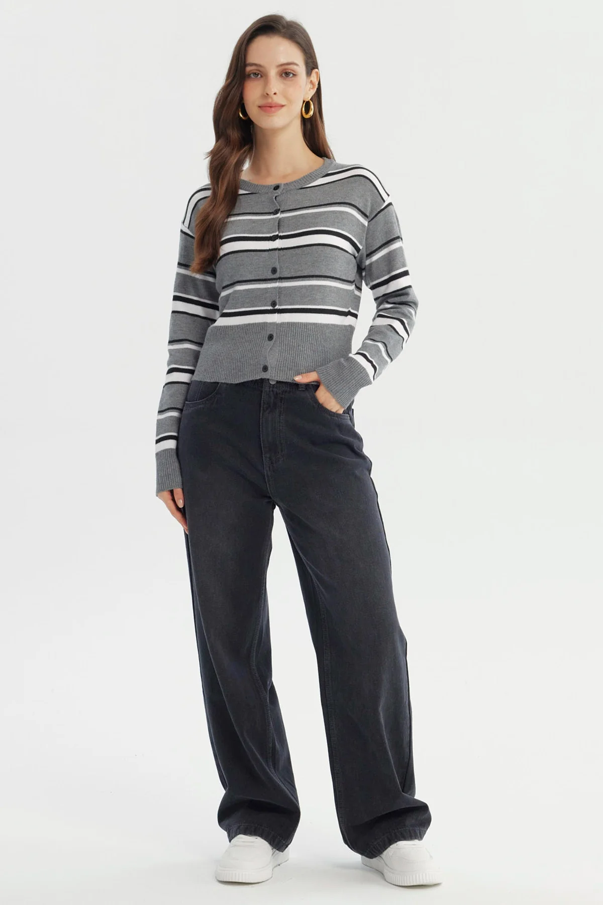 Sweater Mujer Regular Gris - Image 4