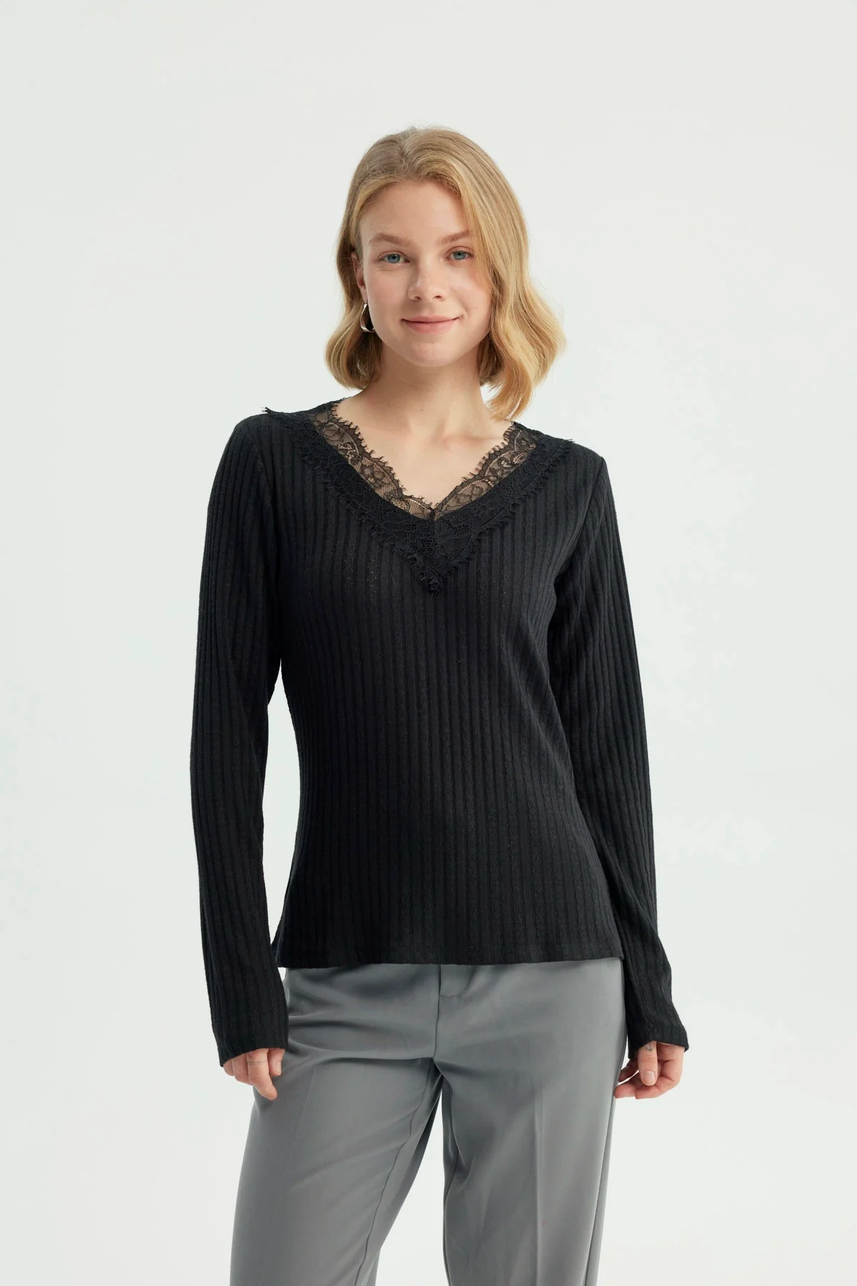 Sweater Mujer Regular Negro