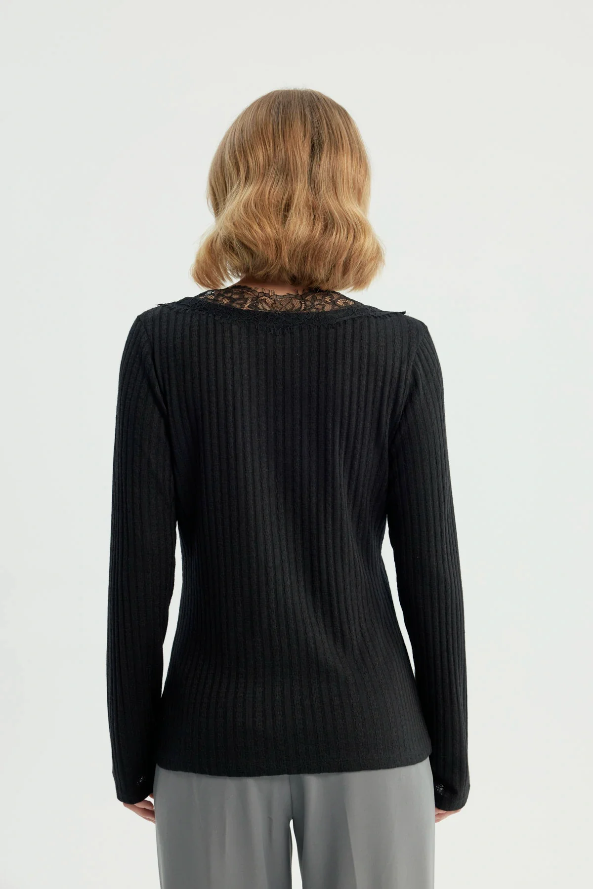 Sweater Mujer Regular Negro - Image 3