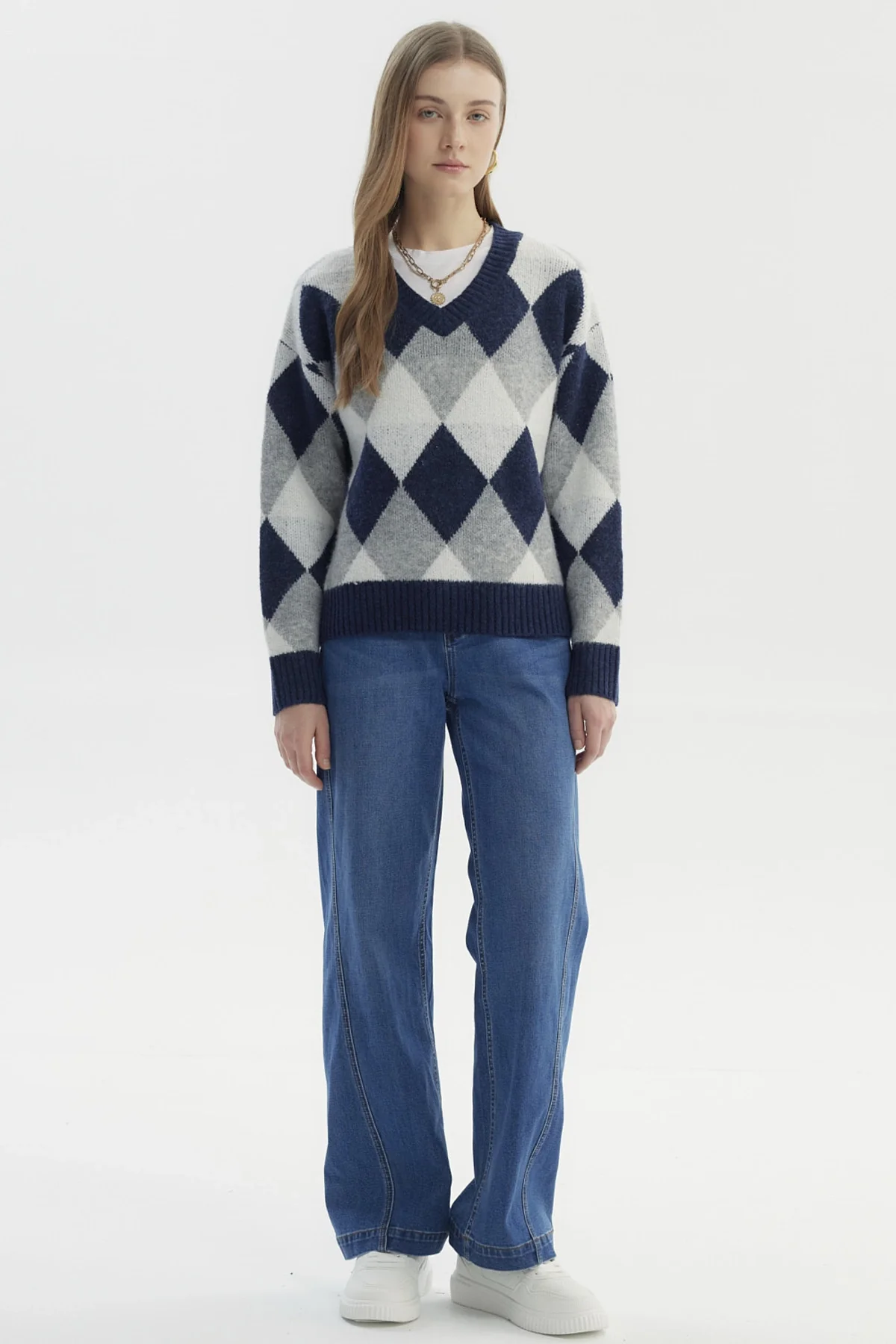 Sweater Mujer Slim Cuello V Gris - Image 4