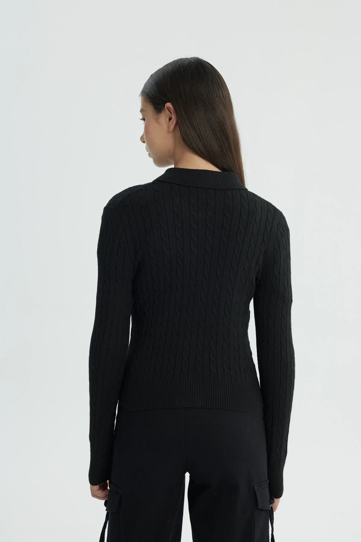 Sweater Niña Ajustado Negro - Image 3